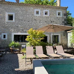 Merci Papa Merci Maman Bed & Breakfast